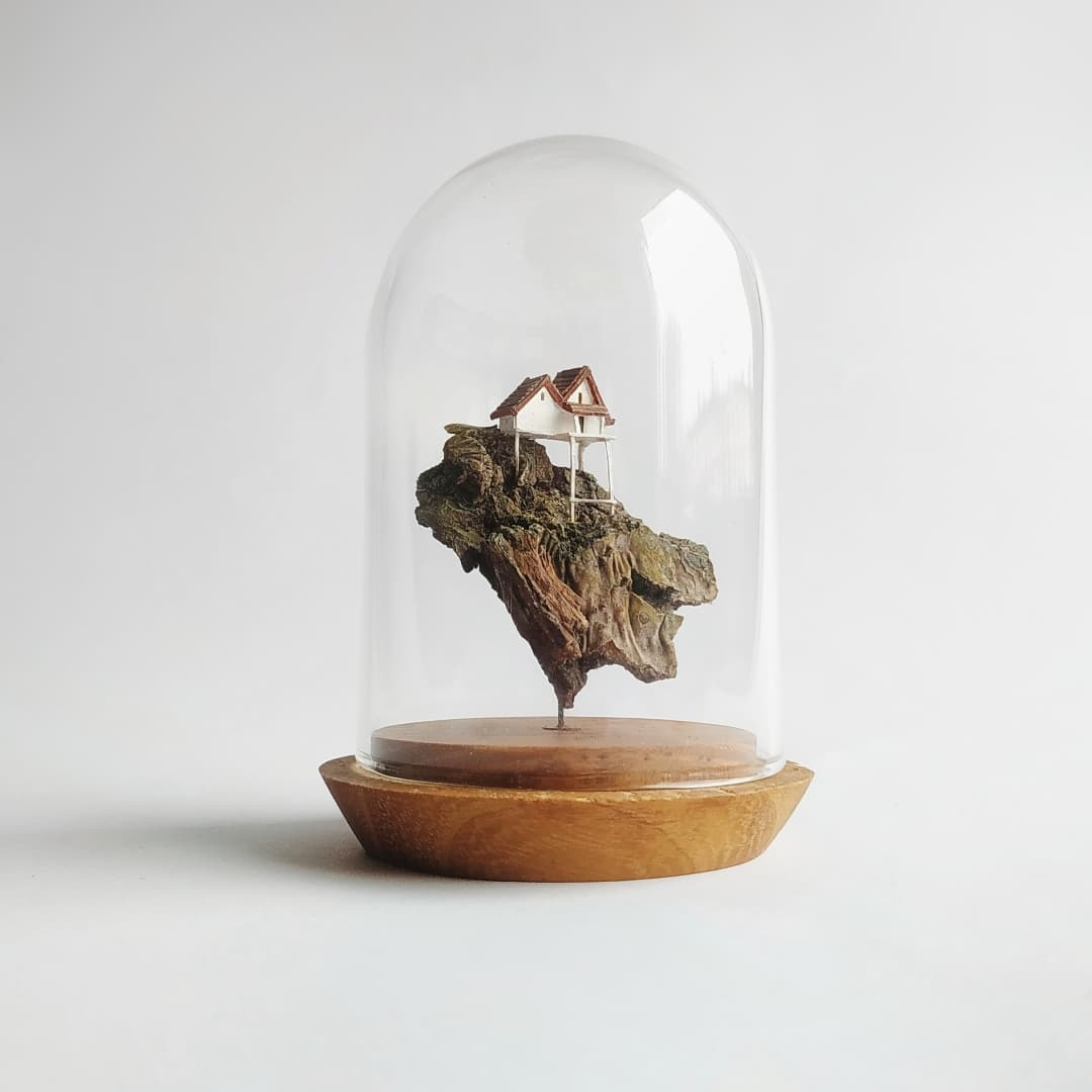 Miniature scuptures
