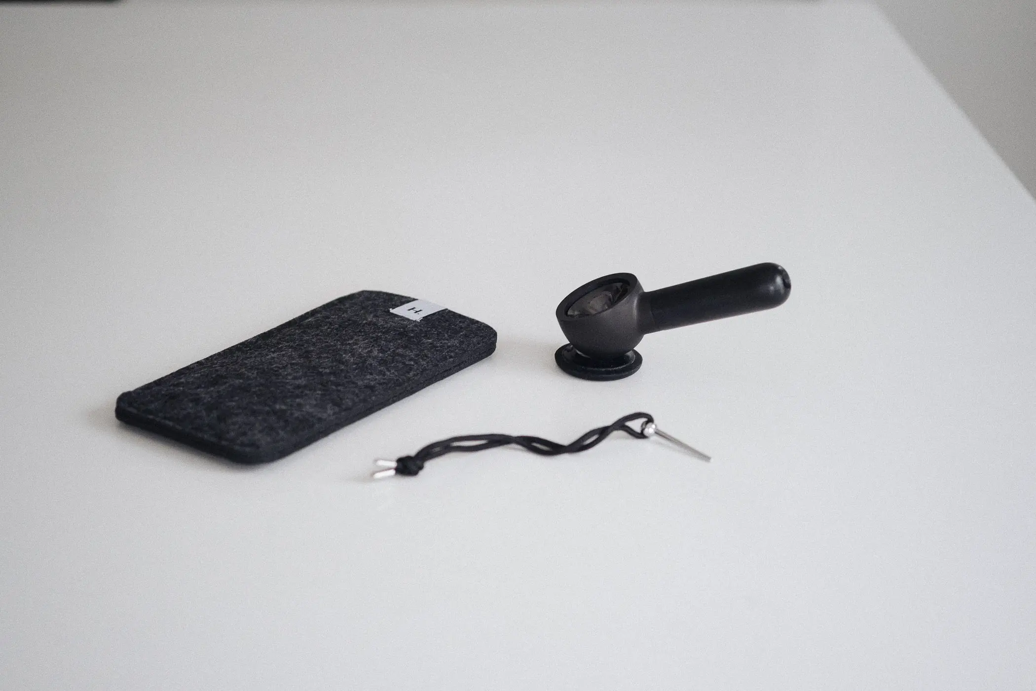 heir handpipe on table